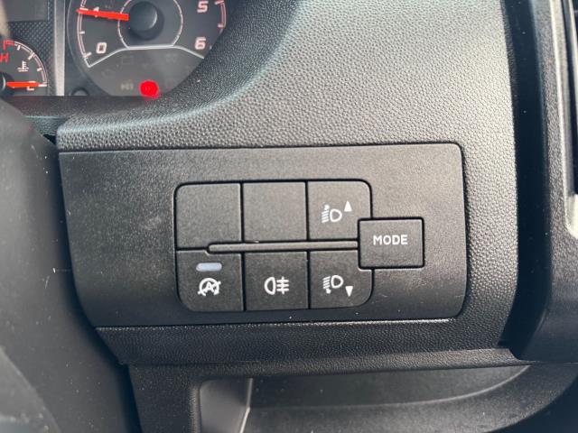 2022 Vauxhall Movano 3500 2.2 TURBO D 140PS L2 H2 DYNAMIC EURO 6 (SL72MZT) Image 29