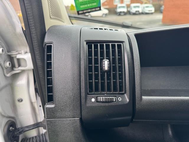 2022 Vauxhall Movano 3500 2.2 TURBO D 140PS L2 H2 DYNAMIC EURO 6 (SL72MZT) Image 47