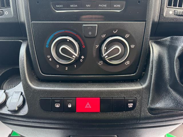 2022 Vauxhall Movano 3500 2.2 TURBO D 140PS L2 H2 DYNAMIC EURO 6 (SL72MZT) Image 35