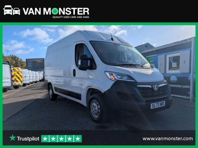 2022 Vauxhall Movano 2.2 Turbo D 140Ps H2 Van Dynamic (SL72NBD)