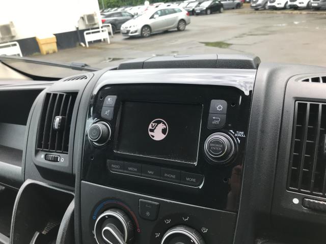 2022 Vauxhall Movano 2.2 Turbo D 140Ps H2 Van Dynamic (SL72NDE) Image 18