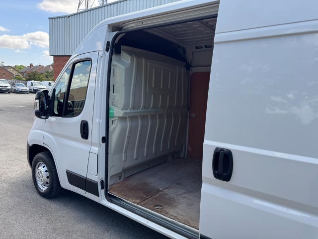 2022 Vauxhall Movano 2.2 Turbo D 140Ps H2 Van Dynamic (SL72NDV) Image 51