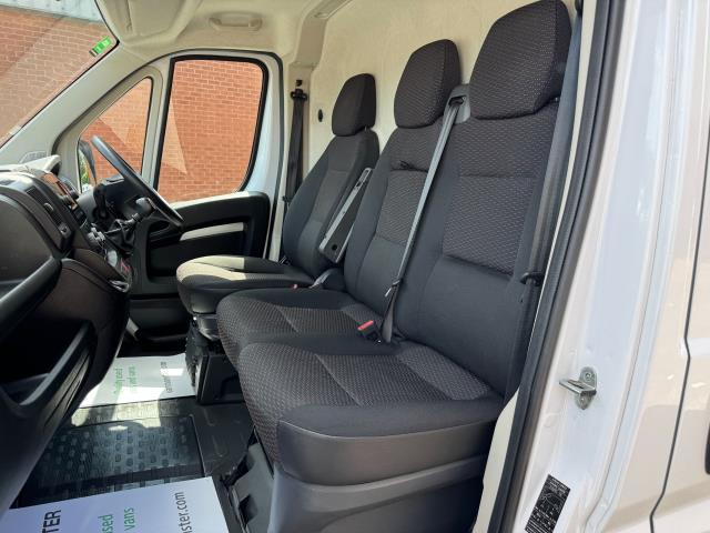 2022 Vauxhall Movano 2.2 Turbo D 140Ps H2 Van Dynamic (SL72NDV) Image 43