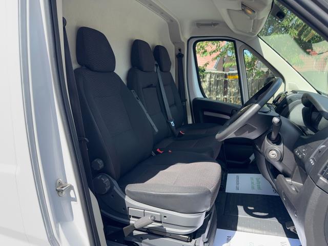2022 Vauxhall Movano 2.2 Turbo D 140Ps H2 Van Dynamic (SL72NDV) Image 16