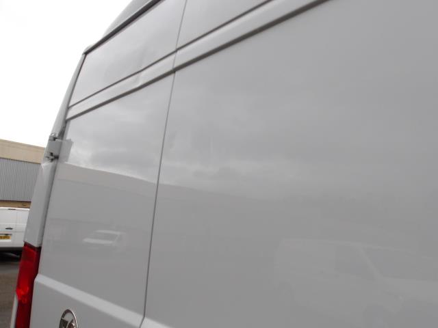 2022 Vauxhall Movano 2.2 Turbo D 140Ps H2 Van Dynamic (SL72NJN) Image 11