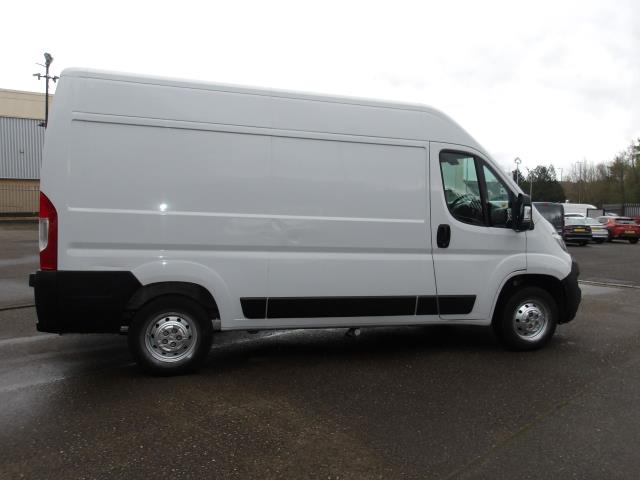 2022 Vauxhall Movano 2.2 Turbo D 140Ps H2 Van Dynamic (SL72NJN) Image 13