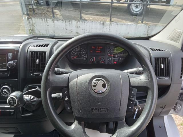 2022 Vauxhall Movano 2.2 Turbo D 140Ps H2 Van Dynamic (SL72NKS) Image 22