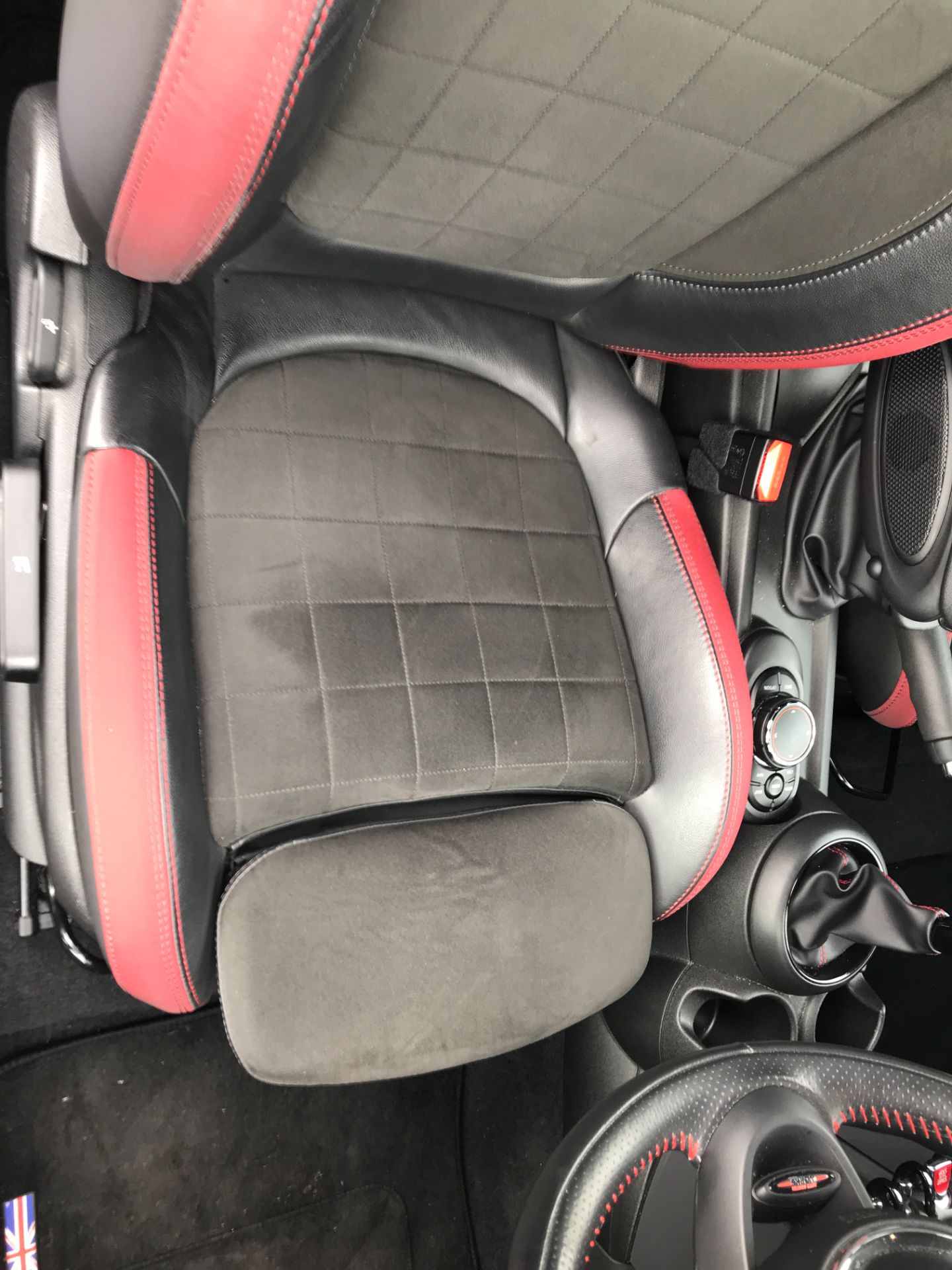 2019 Mini Hatchback 1.5 Cooper Sport Ii 3Dr Comfort + Nav pack  (SR19KPU) Thumbnail 15