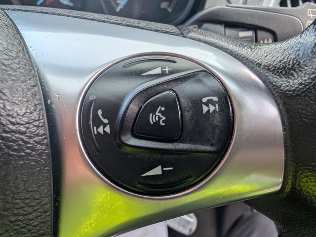 2018 Ford Tourneo Custom 2.0 Tdci 170Ps Low Roof 8 Seater Titanium Auto (VK18ZZL) Image 18