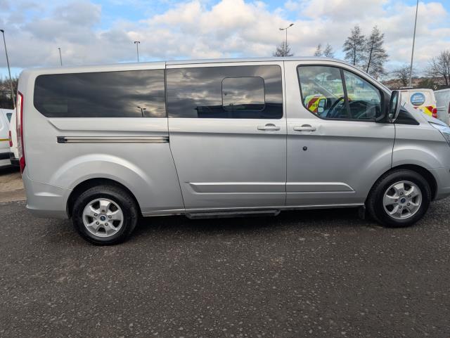 2018 Ford Tourneo Custom 2.0 Tdci 170Ps Low Roof 8 Seater Titanium Auto (VK18ZZL) Image 10