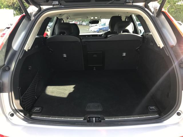 2023 Volvo Xc60 2.0 B4d Plus Dark 5Dr Awd Geartronic (WD73LBZ) Image 15