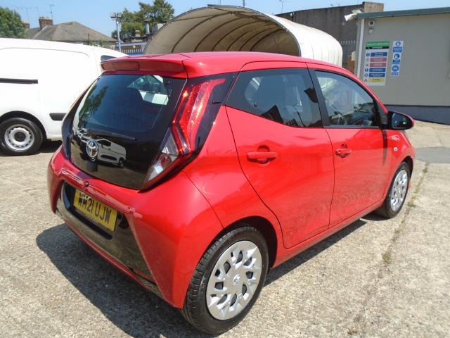 2021 Toyota Aygo 1.0 VVT-i  X-Play TSS 5Dr (WM21UJW) Image 5