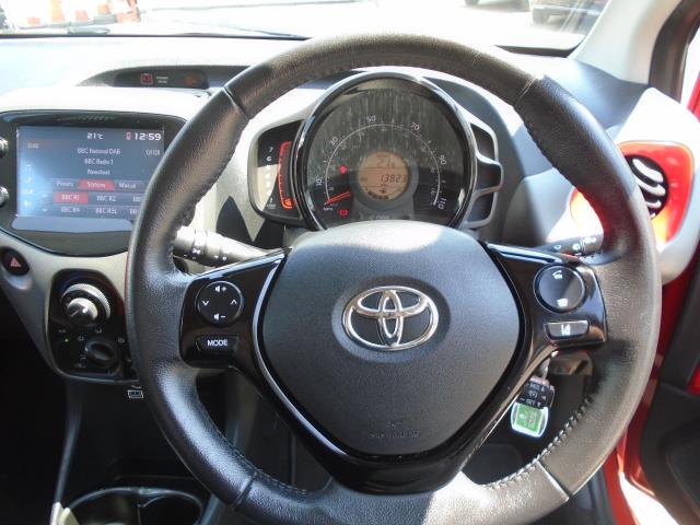 2021 Toyota Aygo 1.0 VVT-i  X-Play TSS 5Dr (WM21UJW) Thumbnail 19
