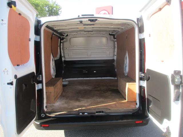 2022 Renault Trafic Sl28 Blue Dci 150 Business Van (WM22AKN) Image 29