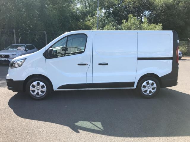 2022 Renault Trafic Sl28 Blue Dci 150 Business Van (WM22AKO) Image 4