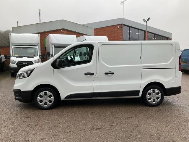 2022 Renault Trafic Sl28 Blue Dci 130 Business+ Van (WM22DNN) Image 6