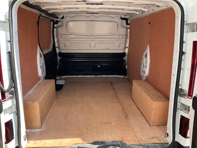 2022 Renault Trafic Sl28 Blue Dci 130 Business+ Van (WM22DNU) Image 13
