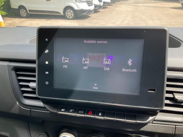 2022 Renault Trafic Sl28 Blue Dci 130 Business+ Van (WM22DNU) Image 18
