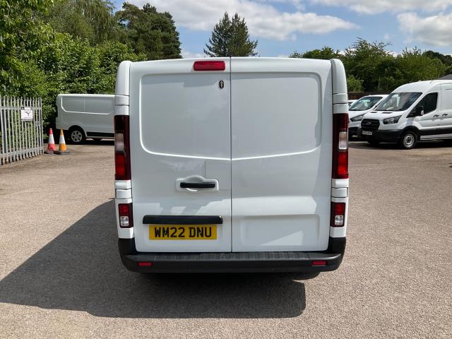 2022 Renault Trafic Sl28 Blue Dci 130 Business+ Van (WM22DNU) Image 11