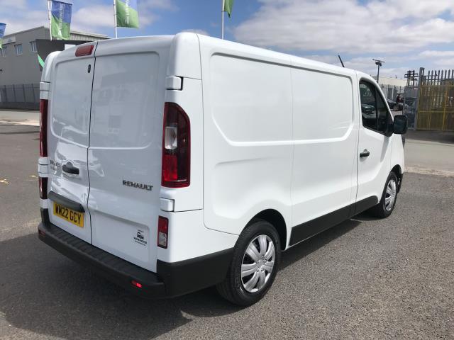 2022 Renault Trafic SL28 L1 H1 BLUE DCi 130PS BUSINESS+  EURO 6 (WM22GCY) Image 4