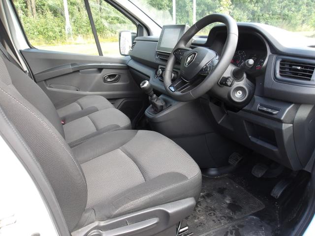 2023 Renault Trafic Sl28 Blue Dci 130 Business+ Van***AIR CON*** (WM23RXP) Image 33
