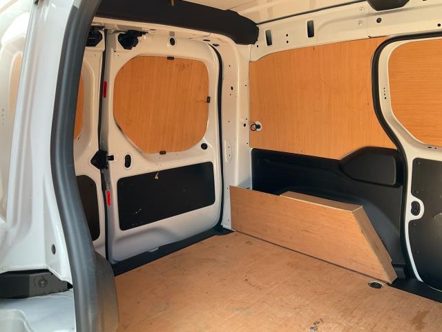 2023 Renault Kangoo Ml19 Blue Dci 95 Advance Van (WM23RZR) Image 17