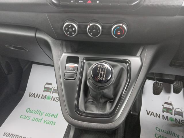 2023 Renault Kangoo ML19 ADVANCE BLUE DCI (WM23RZW) Image 29