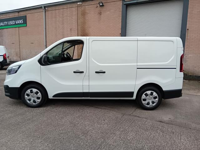 2023 Renault Trafic SL28 L1 H1 BLUE DCI 130PS BUSINESS+  EURO 6 (WM23SBZ) Image 9