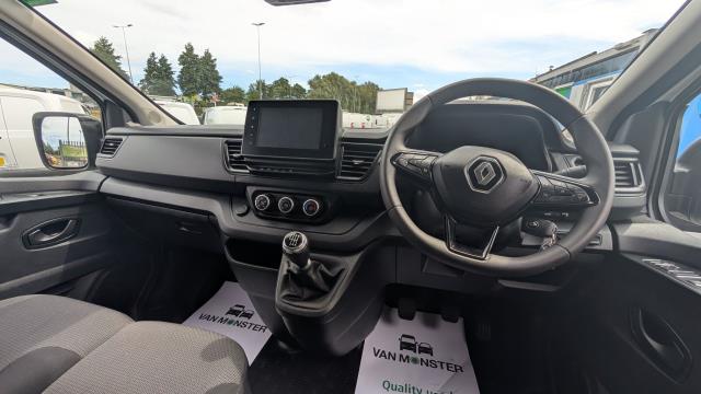 2023 Renault Trafic Sl28 Blue Dci 130 Business+ Van (WM23SCX) Image 14