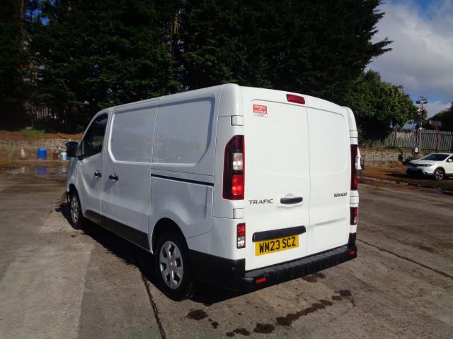 2023 Renault Trafic Sl28 Blue Dci 130 Business+ Van (WM23SCZ) Image 6