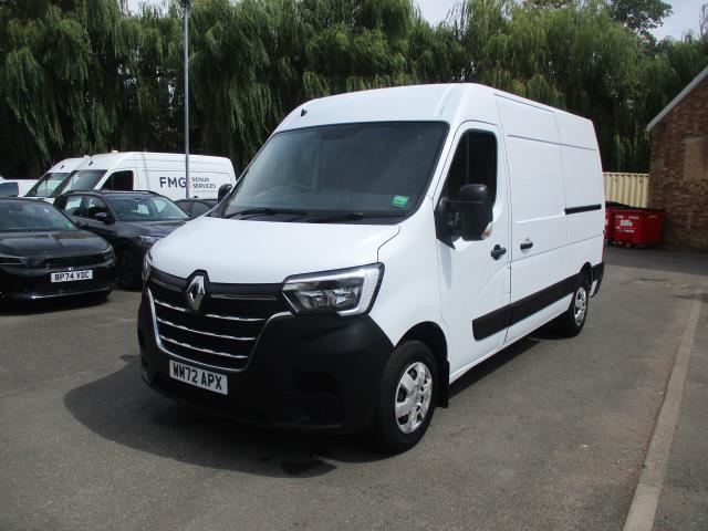 2022 Renault Master Mm35dci 135 Business+ Medium Roof Van (WM72APX) Image 9