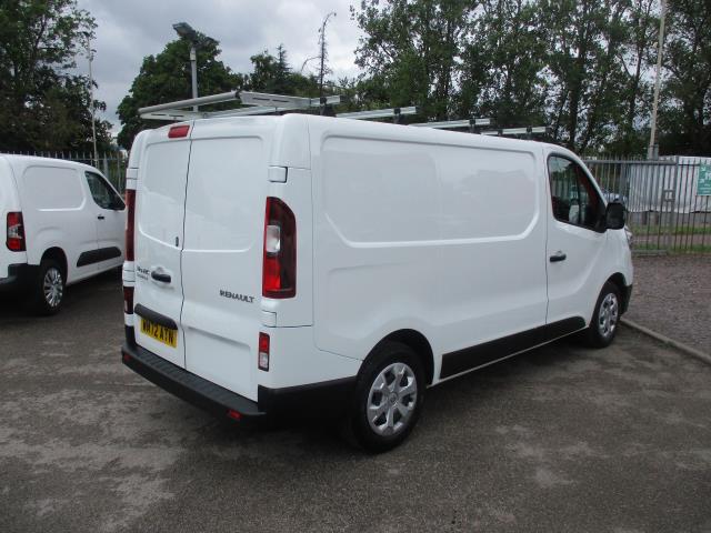 2022 Renault Trafic Sl28 Blue Dci 130 Business+ Van (WM72ATN) Image 4