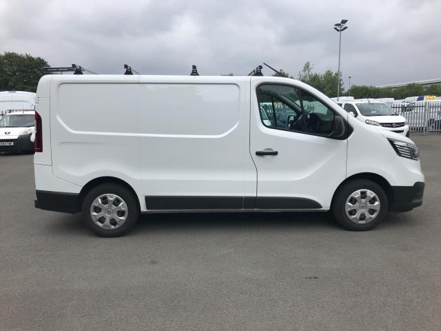 2022 Renault Trafic Sl28 Blue Dci 130 Business+ Van (WM72BMZ) Image 12