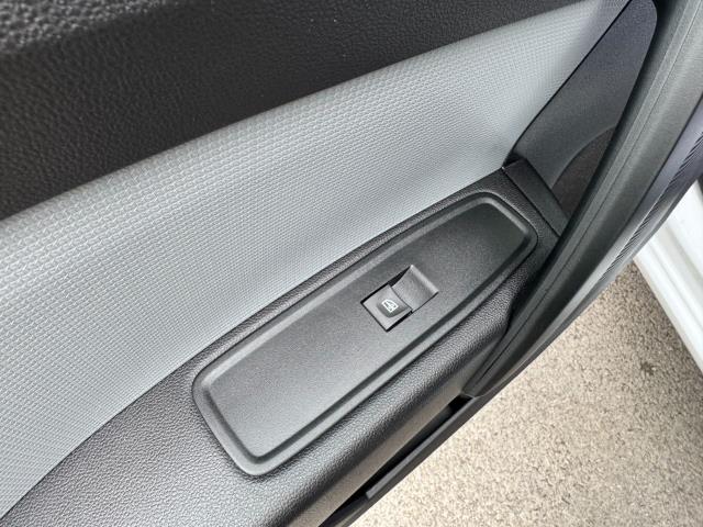 2023 Renault Kangoo Ml19 Tce 100 Advance Van (WM73FYV) Image 40