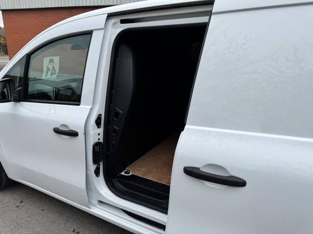 2023 Renault Kangoo Ml19 Tce 100 Advance Van (WM73FYV) Image 45