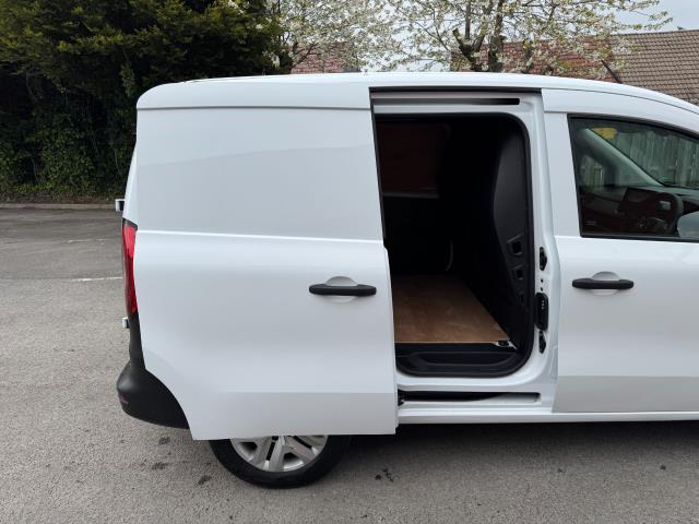 2023 Renault Kangoo Ml19 Tce 100 Advance Van (WM73FYV) Image 50