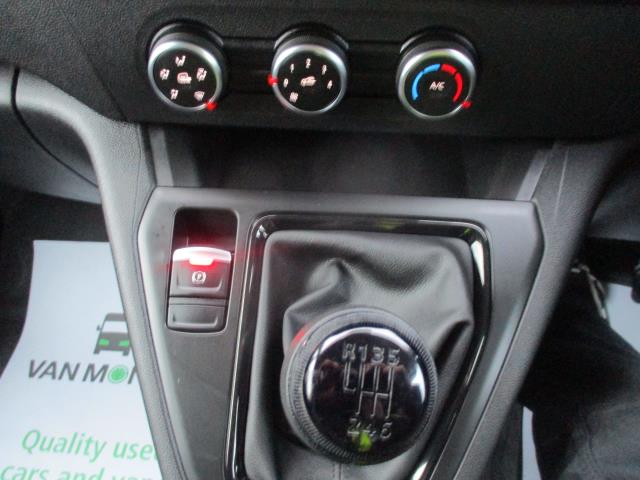 2023 Renault Kangoo Ml19 Tce 100 Advance Van (WM73FYV) Image 27