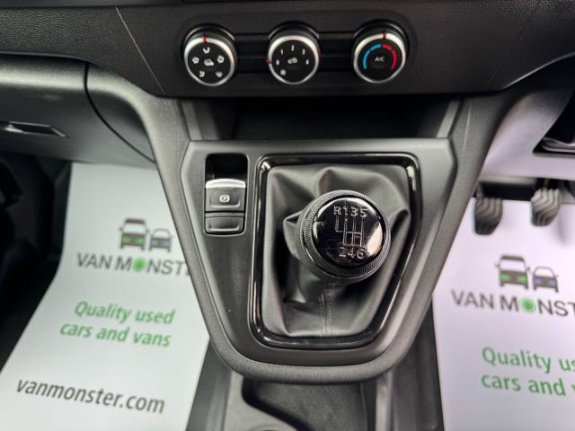 2023 Renault Kangoo Ml19 Tce 100 Advance Van (WM73FYV) Image 32