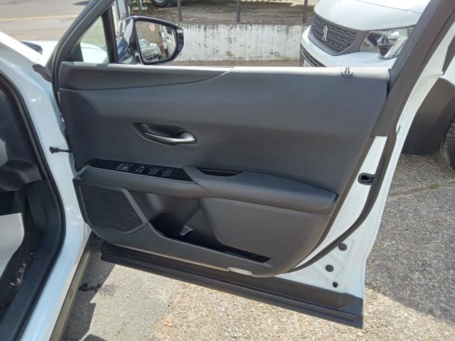 2024 Lexus Ux 250H 2.0 F-Sport Design 5Dr Cvt (WM73OGE) Image 39