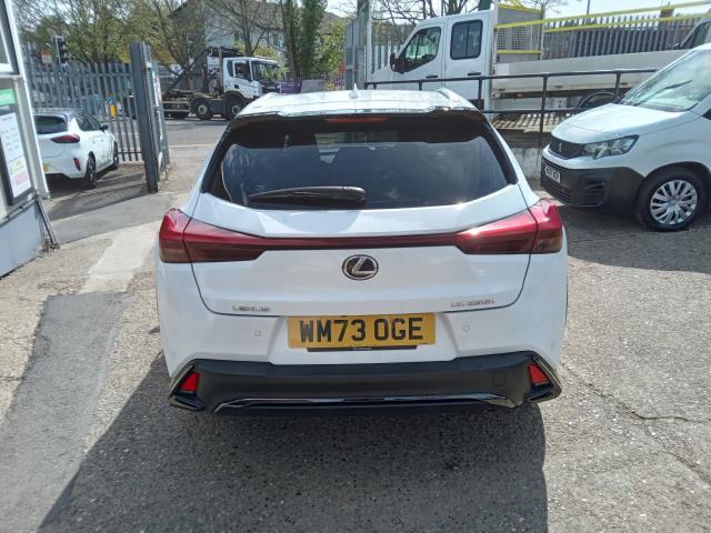 2024 Lexus Ux 250H 2.0 F-Sport Design 5Dr Cvt (WM73OGE) Image 7