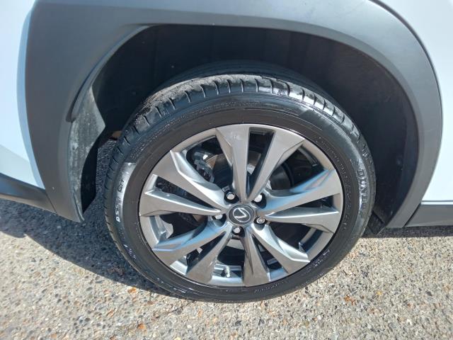 2023 Lexus Ux 250H 2.0 F-Sport Design 5Dr Cvt (WM73OGF) Image 38