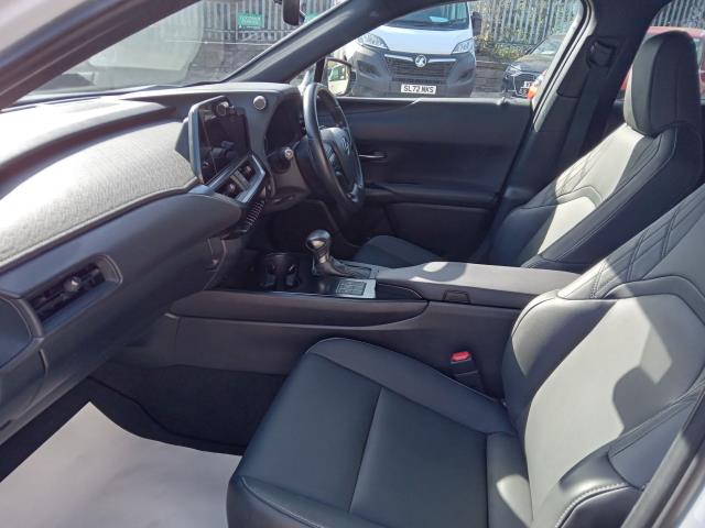 2023 Lexus Ux 250H 2.0 F-Sport Design 5Dr Cvt (WM73OGF) Image 16