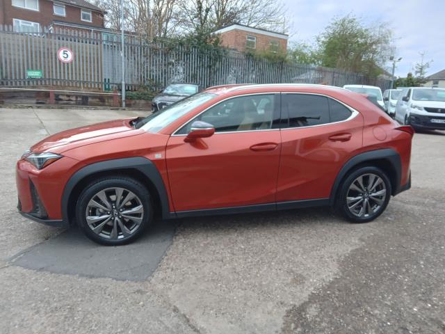 2023 Lexus Ux 250H 2.0 F-Sport Design 5Dr Cvt (WM73OHU) Image 5