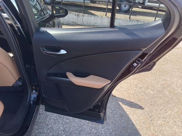 2023 Lexus Ux 250H 2.0 F-Sport Design 5Dr Cvt (WM73OJD) Image 27