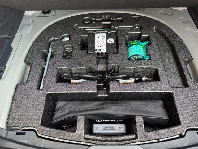 2023 Lexus Es 300H 2.5 4Dr Cvt Premium Edition (WM73OJO) Image 26