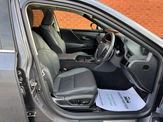 2023 Lexus Es 300H 2.5 4Dr Cvt Premium Edition (WM73OJO) Image 16