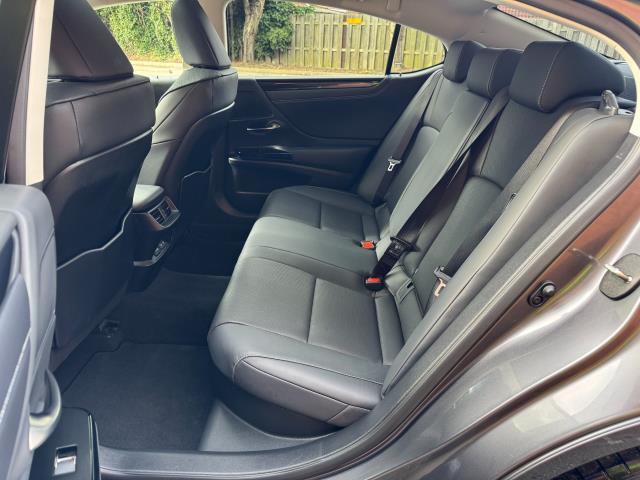 2023 Lexus Es 300H 2.5 4Dr Cvt Premium Edition (WM73OJO) Image 21