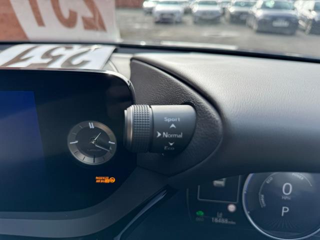 2023 Lexus Es 300H 2.5 4Dr Cvt Premium Edition (WM73OJO) Image 33