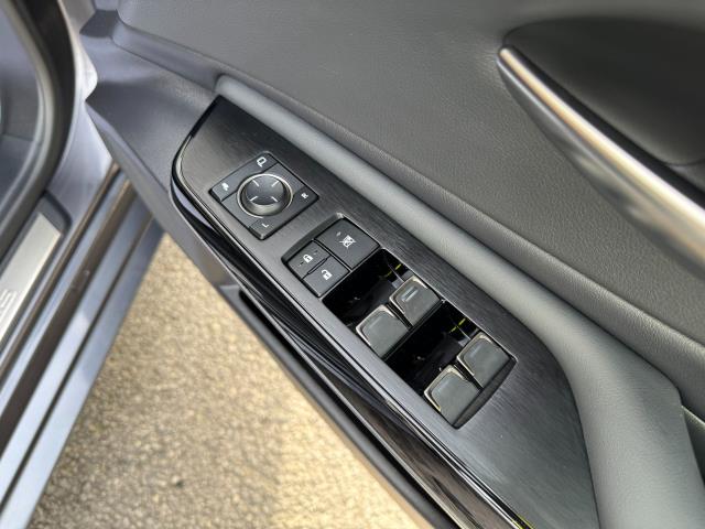 2023 Lexus Es 300H 2.5 4Dr Cvt Premium Edition (WM73OJO) Image 44