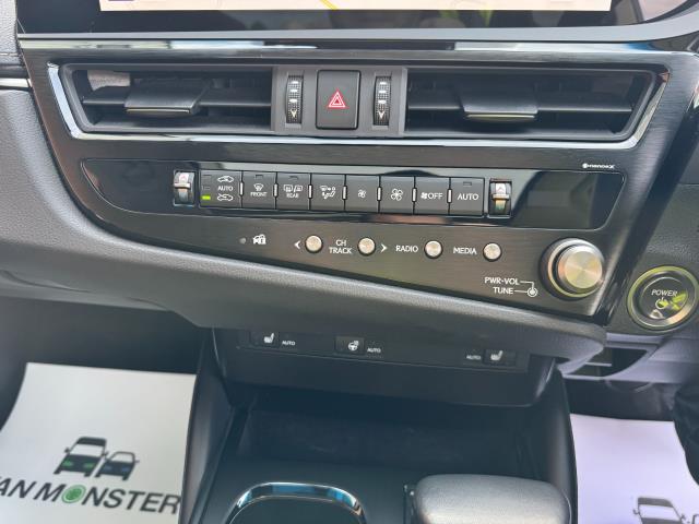 2023 Lexus Es 300H 2.5 4Dr Cvt Premium Edition (WM73OJO) Image 40